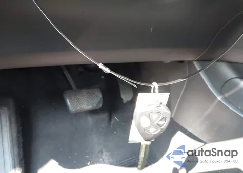 2010 Toyota Corolla S z USA, uszkodzony, nr VIN 1NXBU4EE0AZ315704